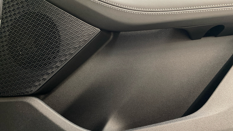 BMW 2 Series 225e xDrive Luxury 5dr DCT Hatchback